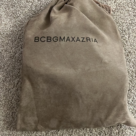 BCBG open toe pumps - Picture 5 of 7